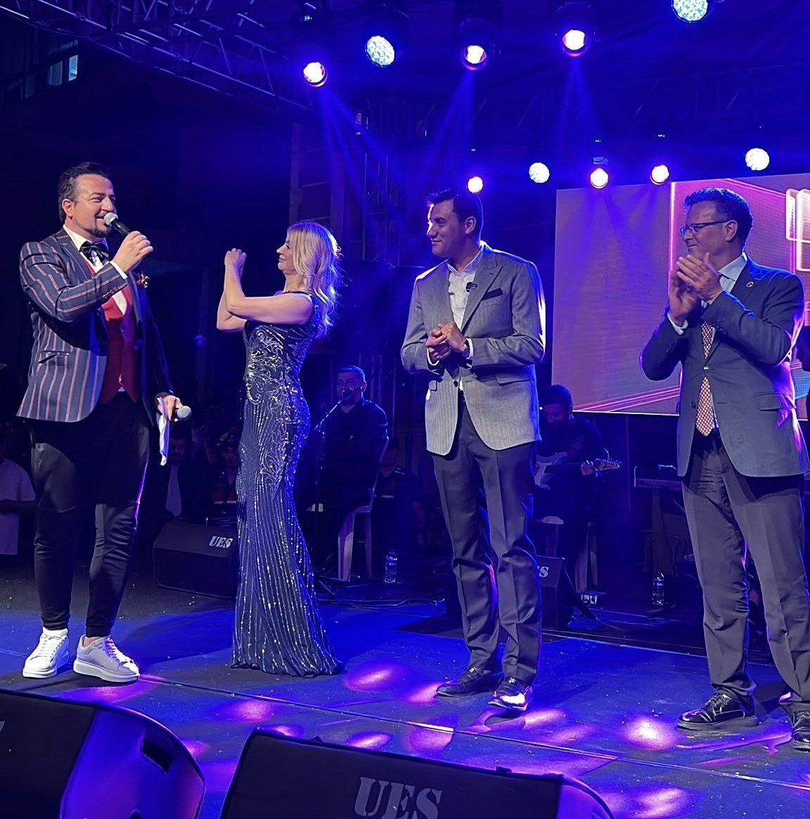 Alaşehir Uluderbent Kiraz Festivali Songül Karlı Konseri Sunucu Volkan Erel / Konser Festival Sunucusu Sunucu