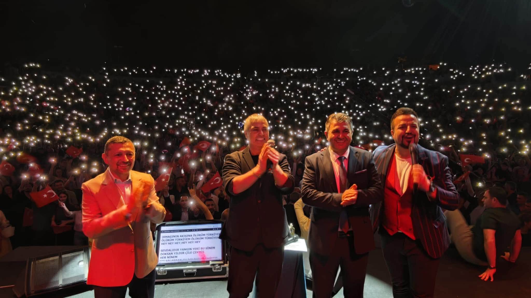Cengiz Kurtoğlu Kütahya Gediz Konser Sunumu  Sunucu Volkan Erel