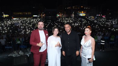 Sorgun Sorfest Merve Özbey Konseri Sunucu Volkan Erel