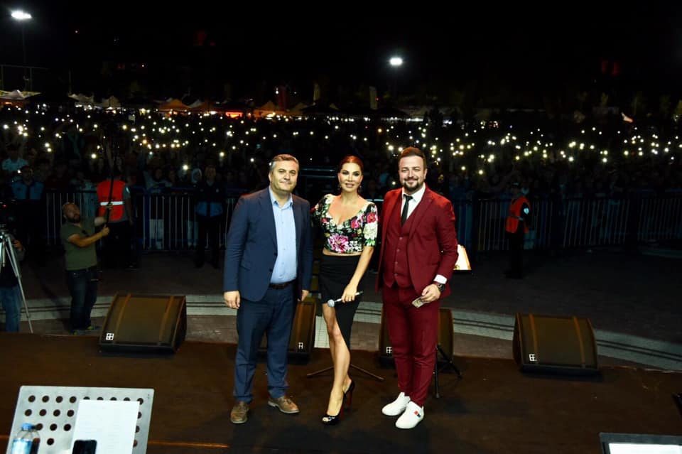 ANKARA ÇUBUK 14.KÜLTÜR VE TURŞU FESTİVALİ EBRU YAŞAR KONSER SUNUMU