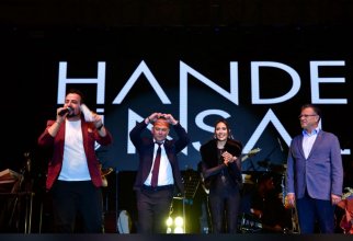 Hande Ünsal Konseri Sunucu Volkan Erel / Hande Ünsal Yeşilyurt Sunucu Volkan Erel / Festival Konser Sunucusu