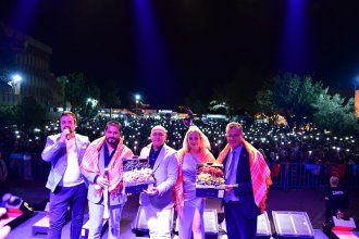 İnci Mercan Mesut Külahlı Konseri Sunucu Volkan Erel / İnci Mercan Sunucu Volkan Erel / Festival Konser Sunucusu